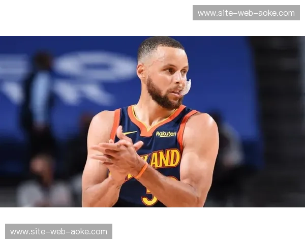 消息称雷恩正在评估是否与主帅朱利安·斯蒂芬完成续约谈判